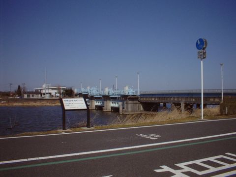 手賀沼のサイクリングロードの画像5