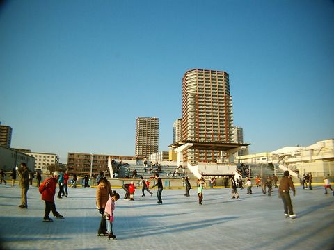 沼影公園アイススケート場の画像2